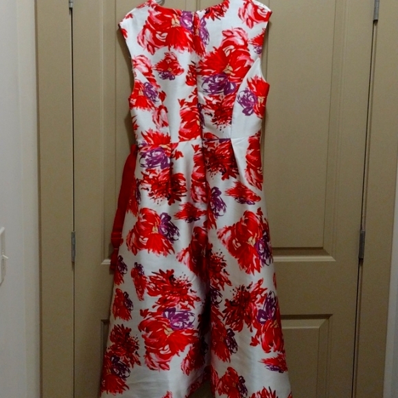 EY Boutique Sleeveless Dress 👗 - Picture 3 of 4